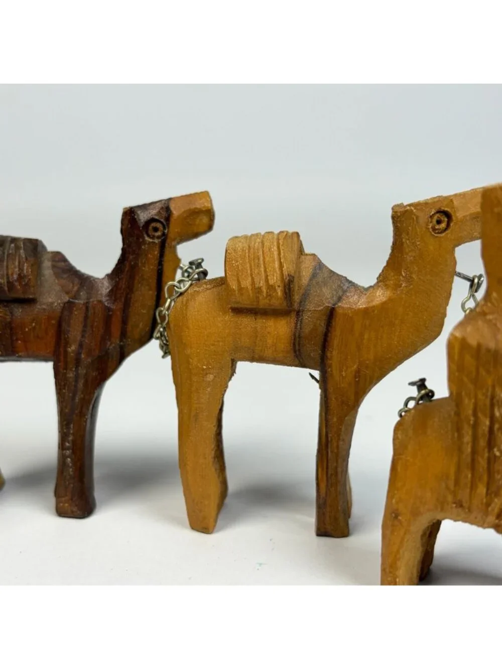 Unbranded hand carved
